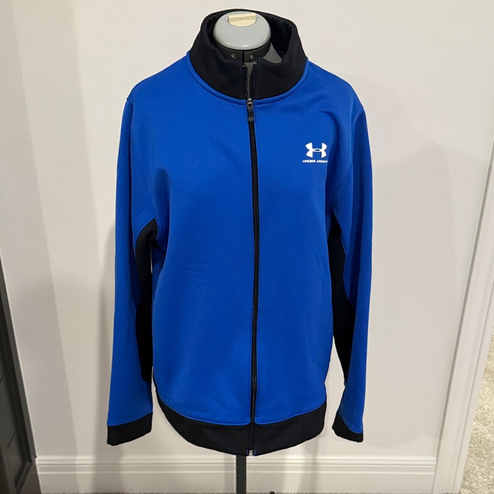 Large men’s under armour jacket